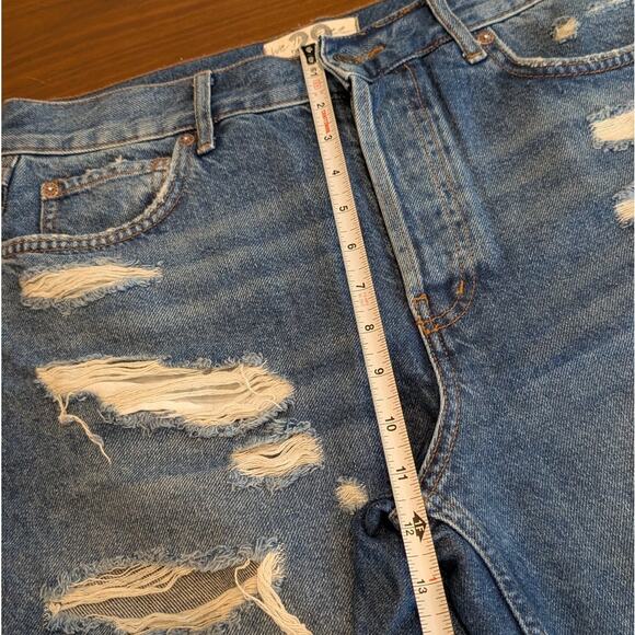 We the Free Free People Distressed Denim High Rise Bermuda Shorts, size 29 - Picture 7 of 10